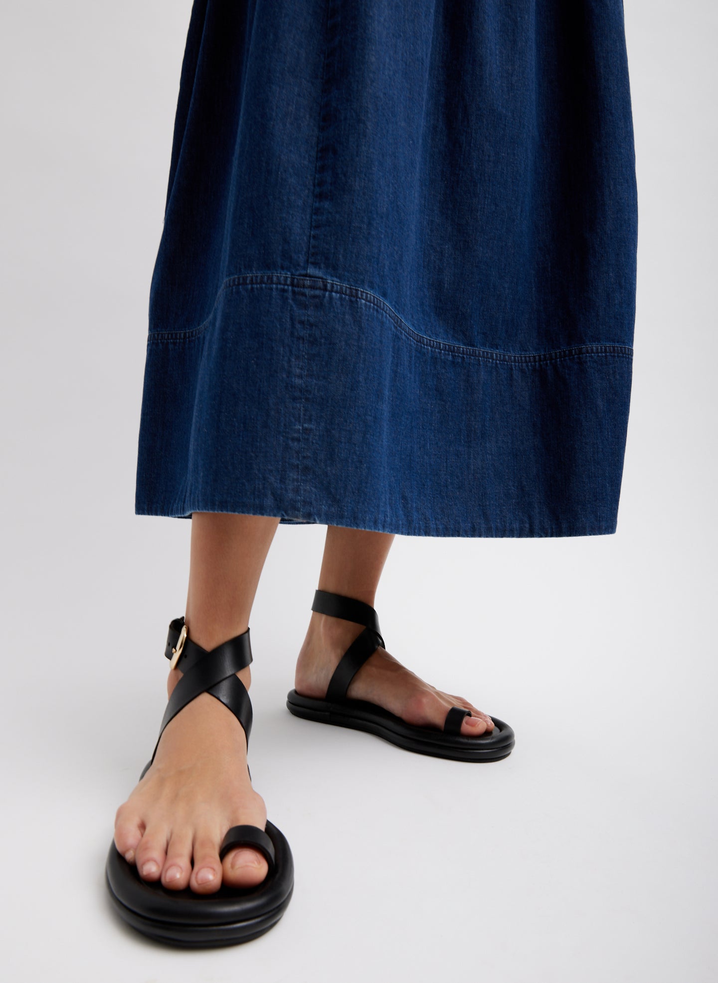 tibi denim dress Dark Enzyme Wash / 00 / U124LS1616 Light Weight Stone Wash Sculpted Dress