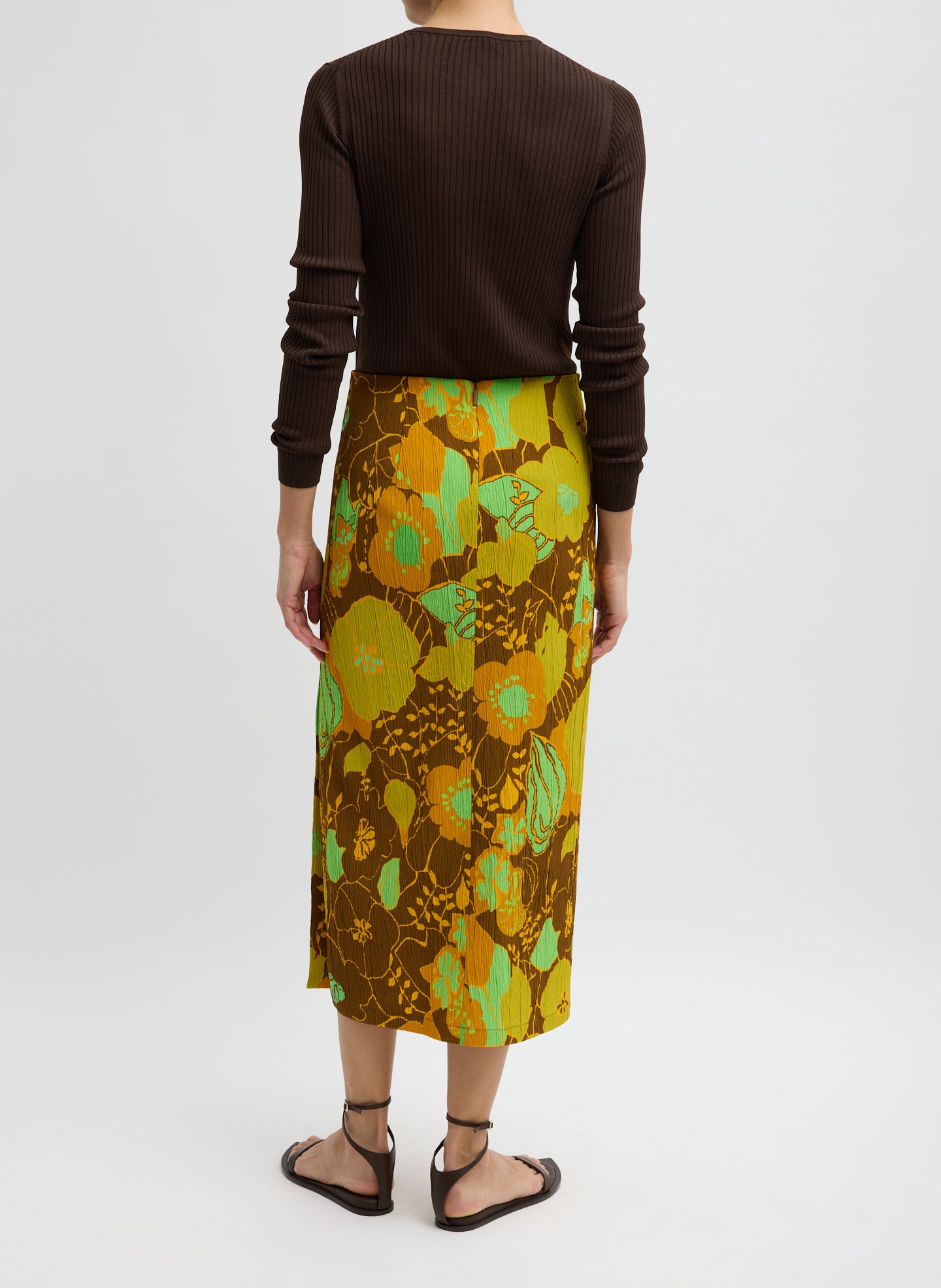 Creased Stretch Crepe Kamara Print Skirt - floral print retro midi skirt, back view on model