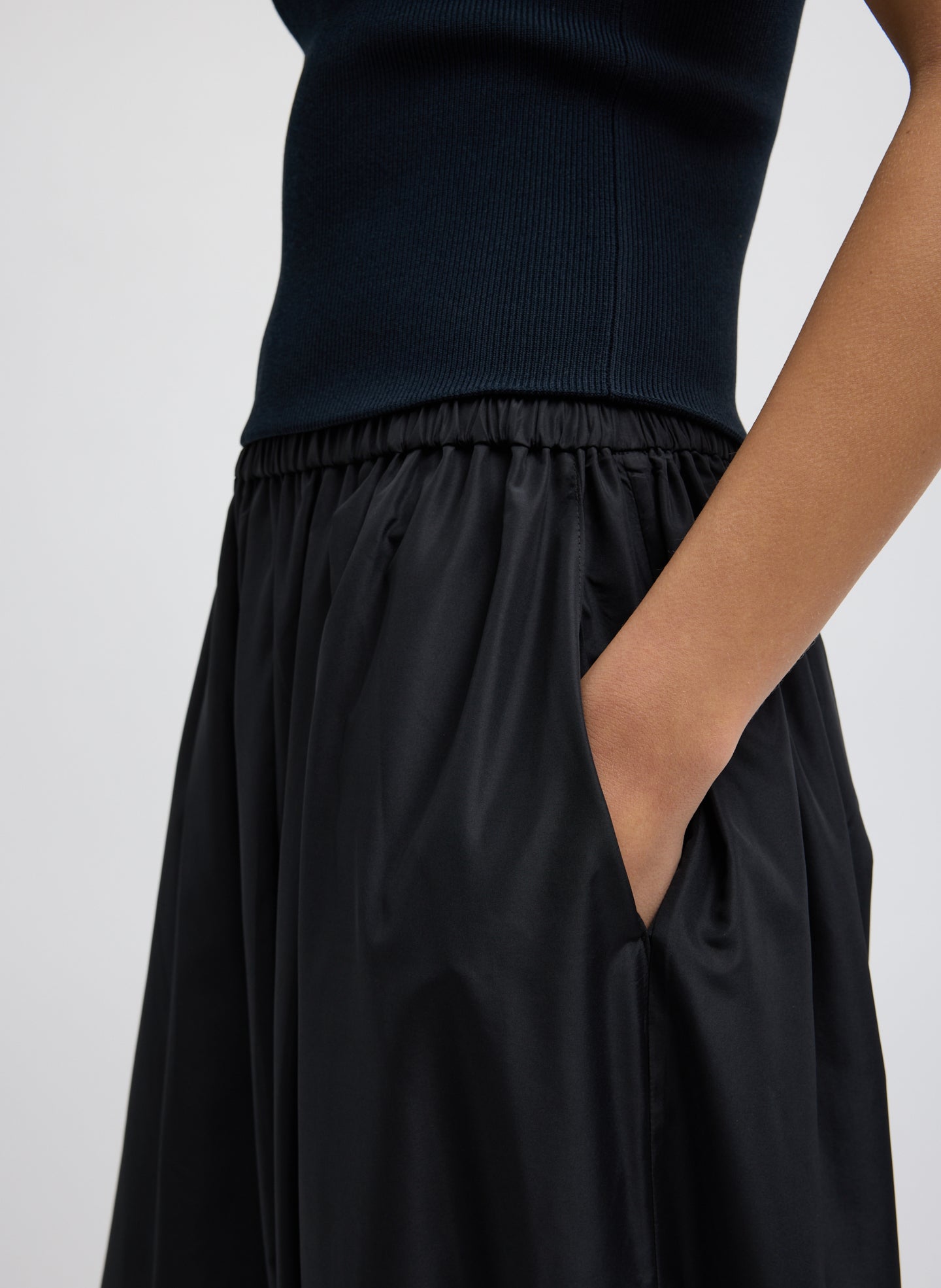 Black Summer Nylon Zeppelin Balloon Pant - closeup of side pocket detail