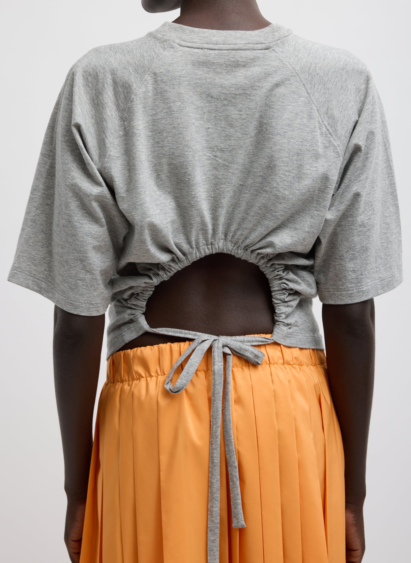 bibiy epine Tシャツ Bibiy.|OFFICIAL ONLINE STORE