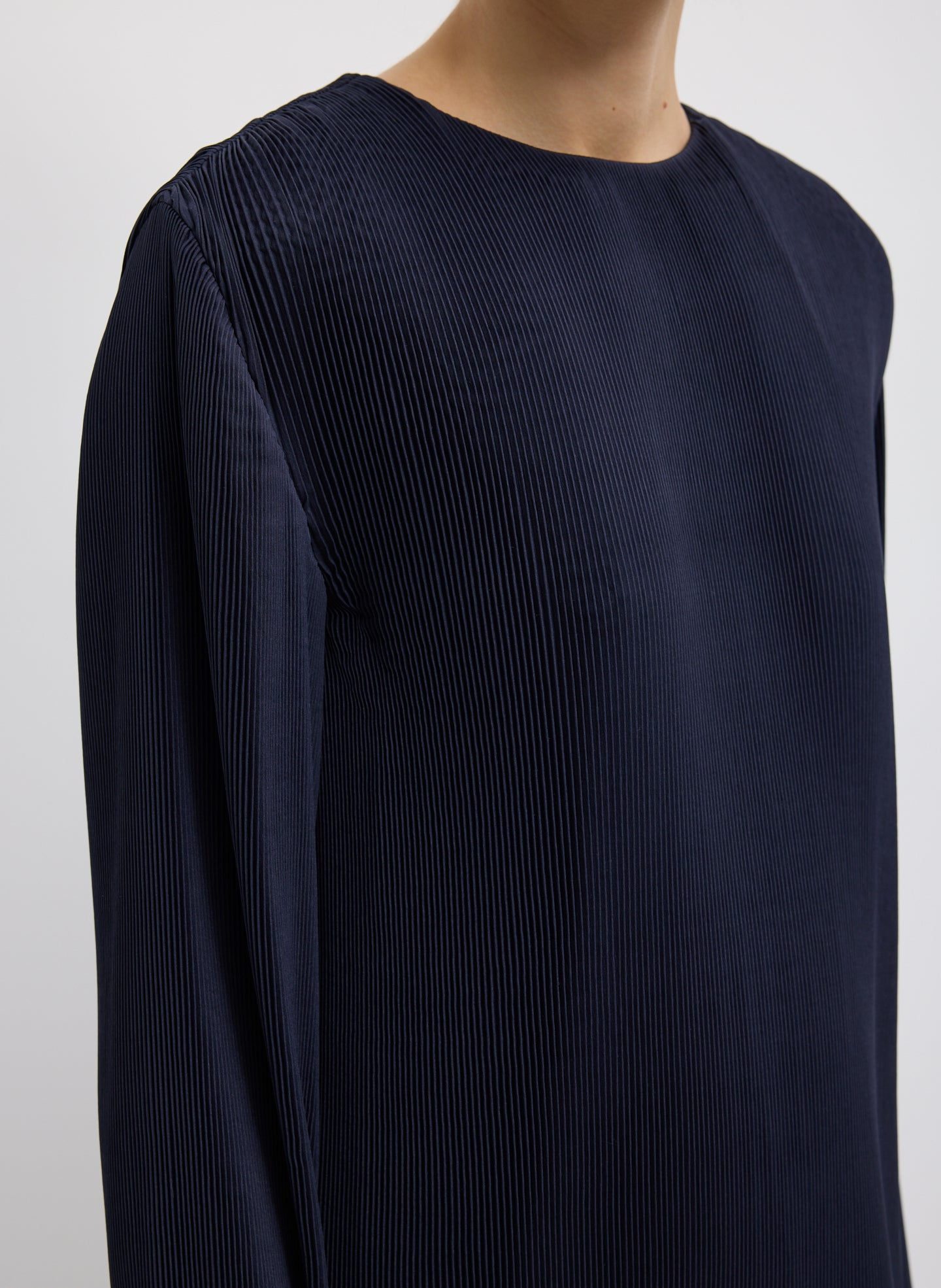 Dark Navy Plisse Midi Dress - closeup of plisse detail