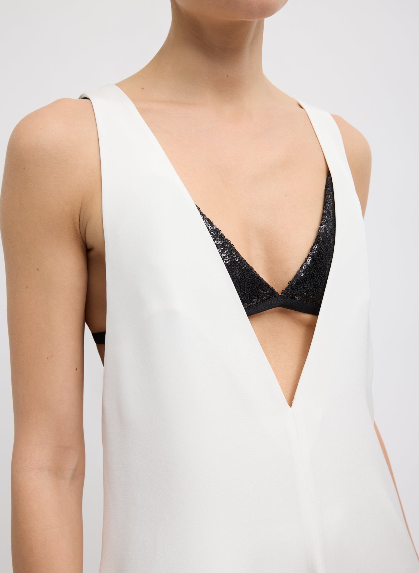 Ivory 4-Ply Silk V-Neck Dress With Bra - closeup of sequin built-in bra