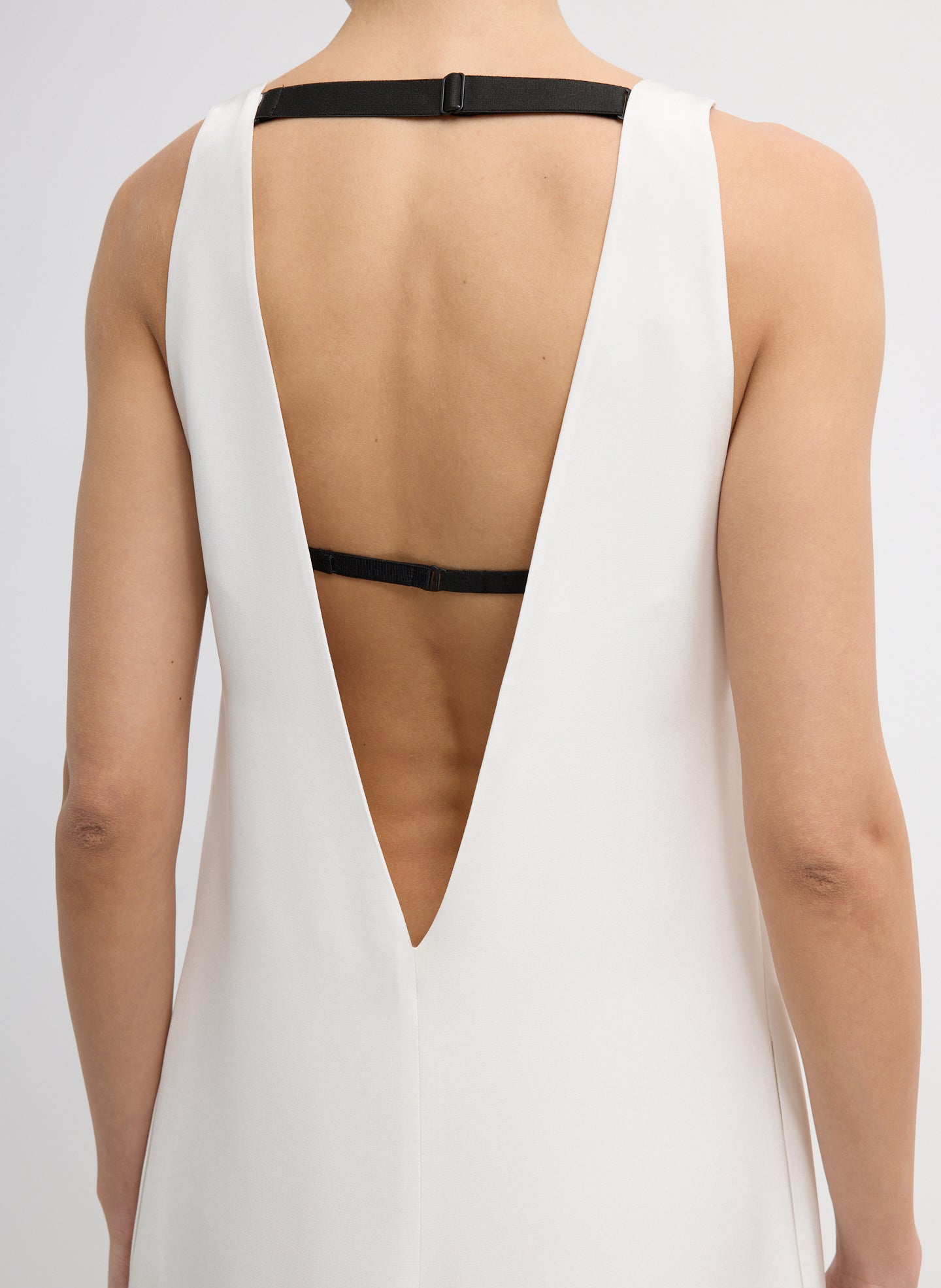 Ivory 4-Ply Silk V-Neck Dress With Bra - closeup of back