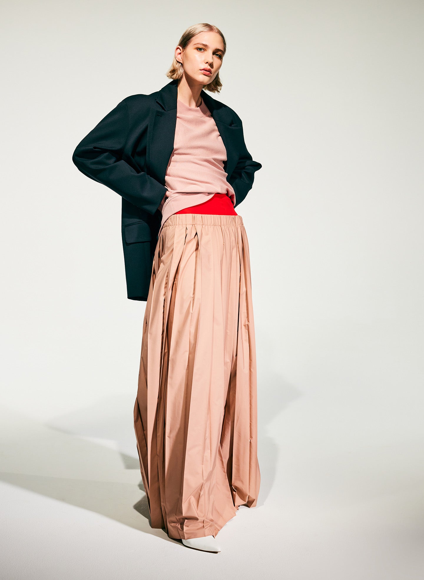 Italian Sporty Nylon Pleated Pull On Maxi Skirt