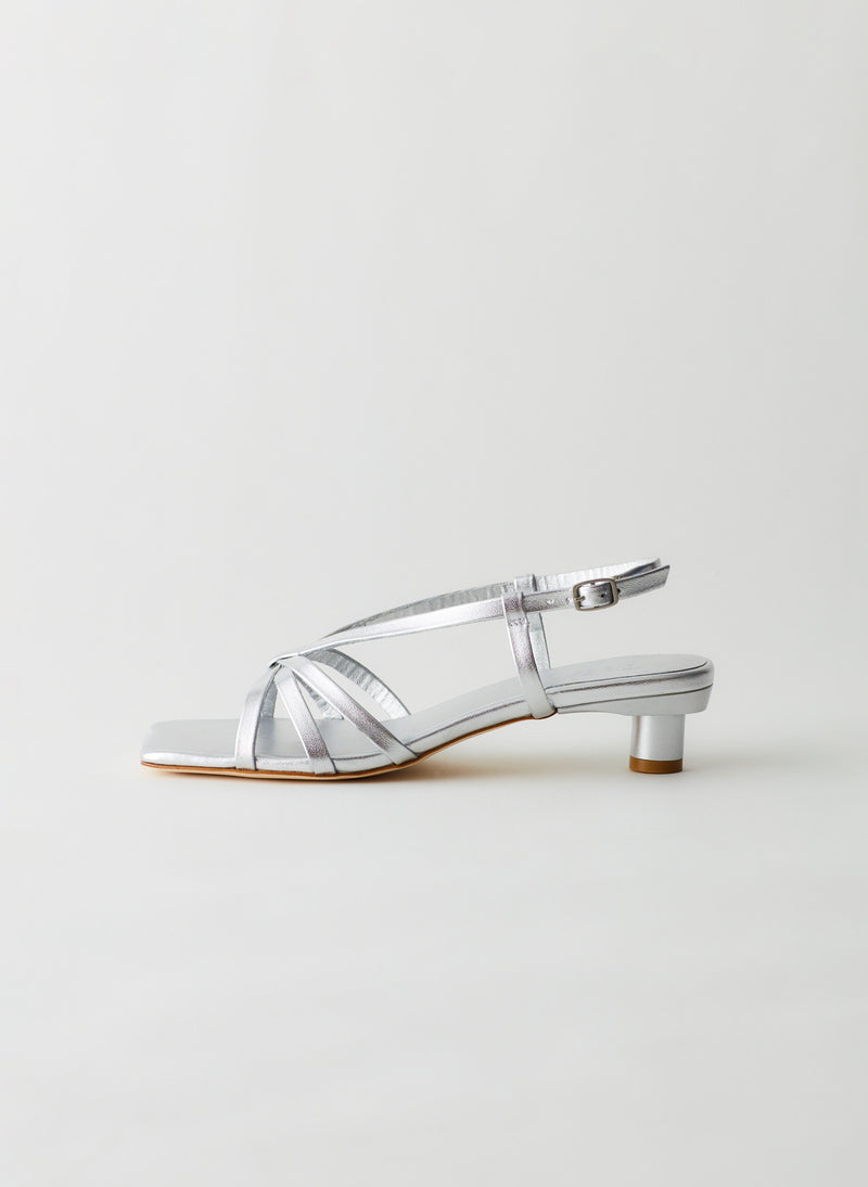 Buy Chandni Silver Small Heel Sandals by Designer SANDALWALI Online at  Ogaan.com