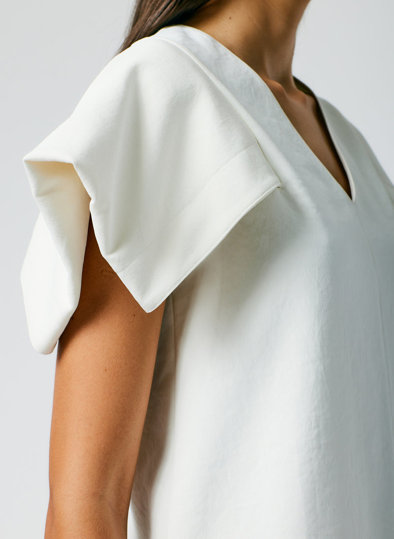 Chalky Drape V-Neck Top With Folded Sleeve White-06