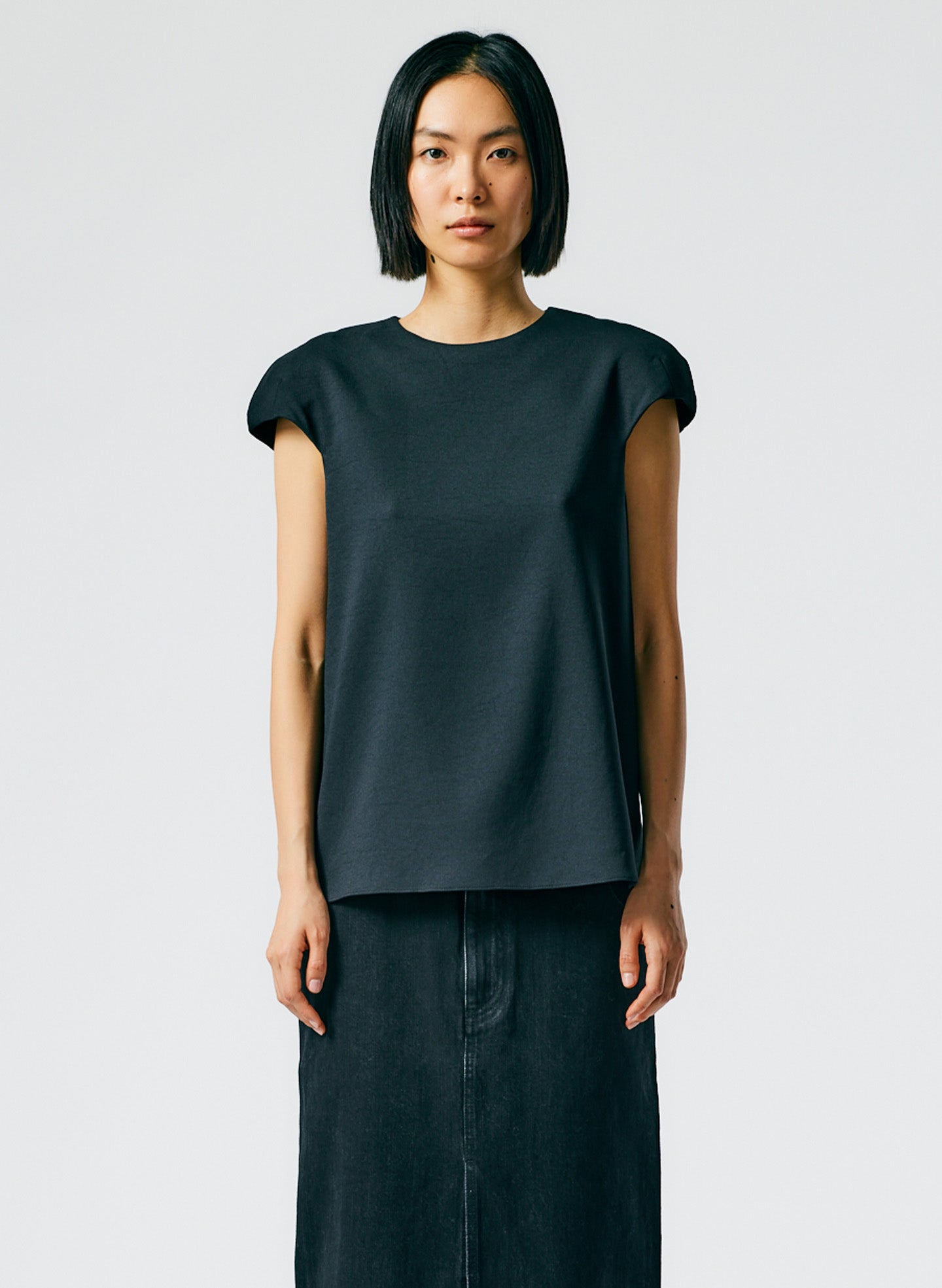 Black-01