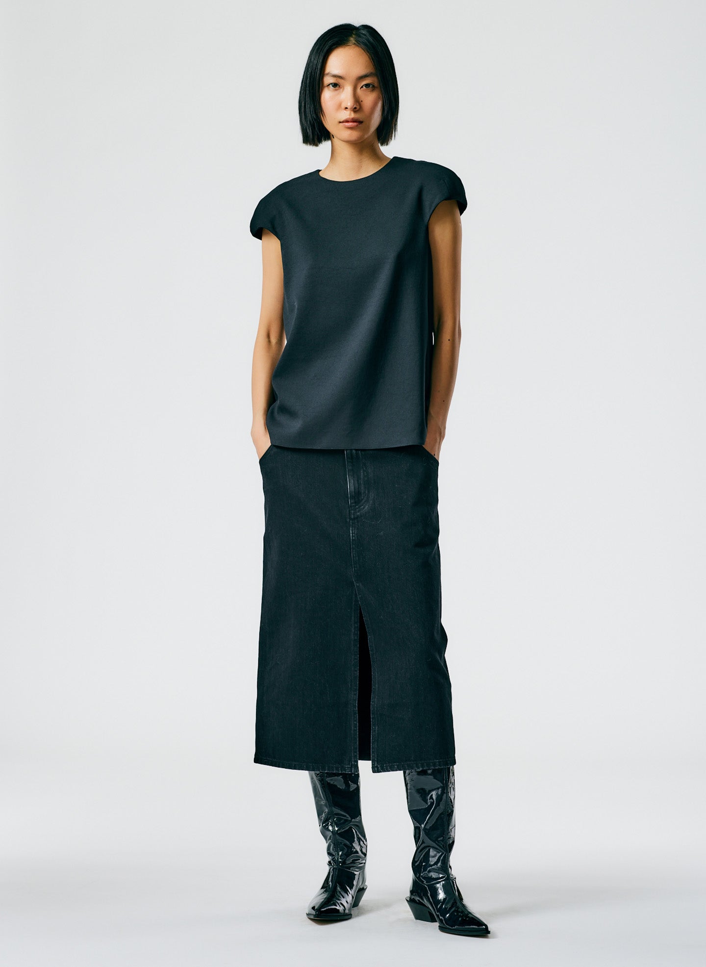 Black-06