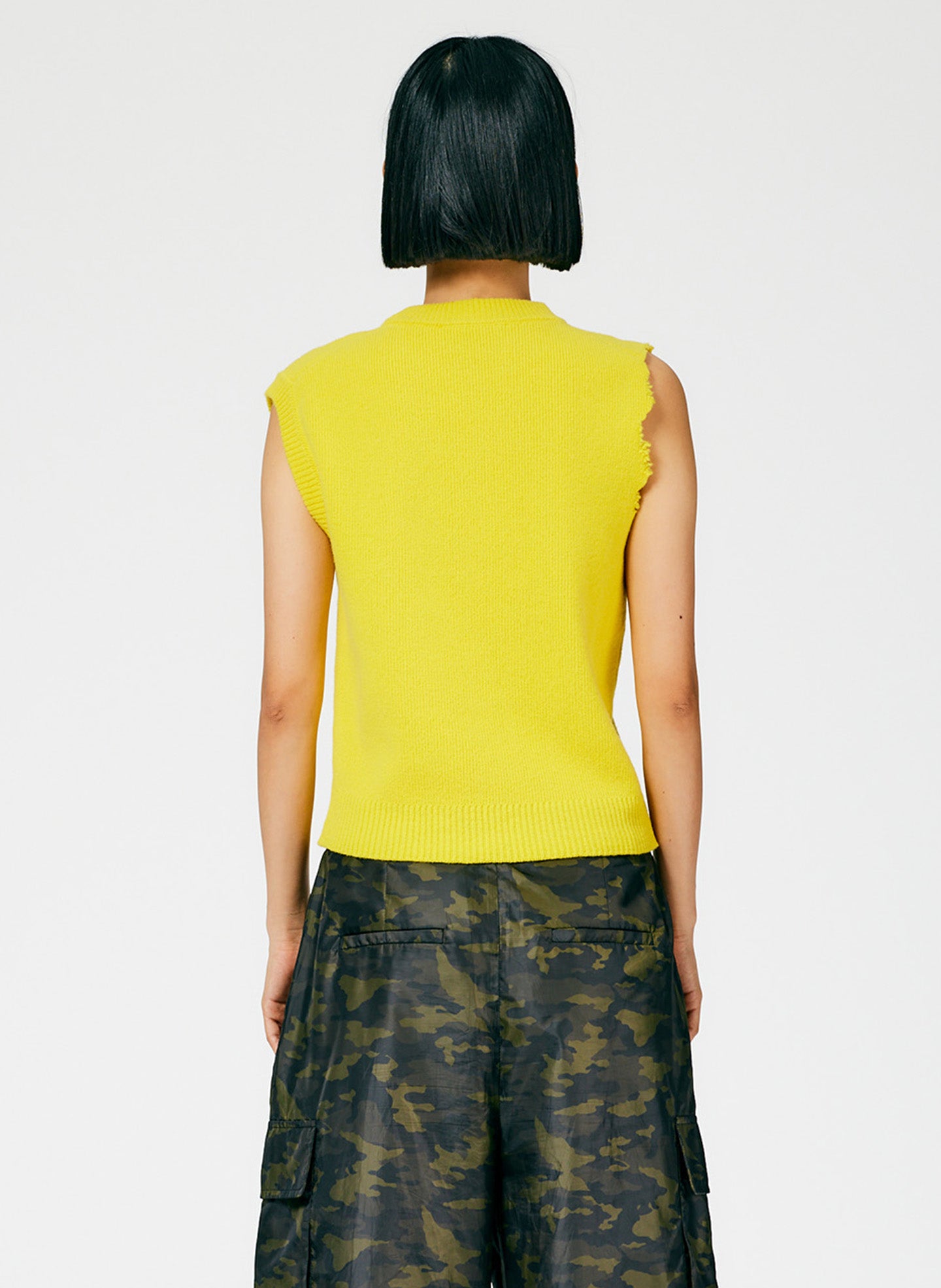 Bright Yellow-05