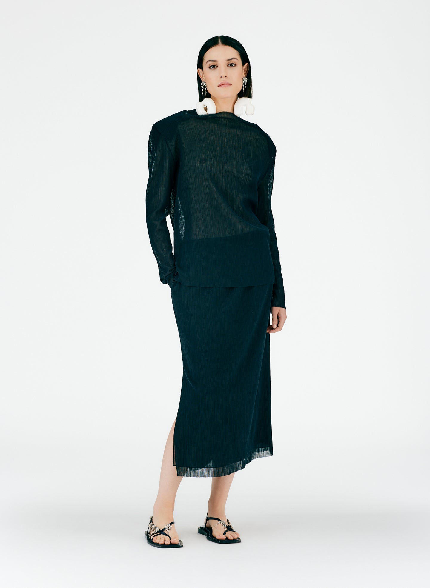 Black-07
