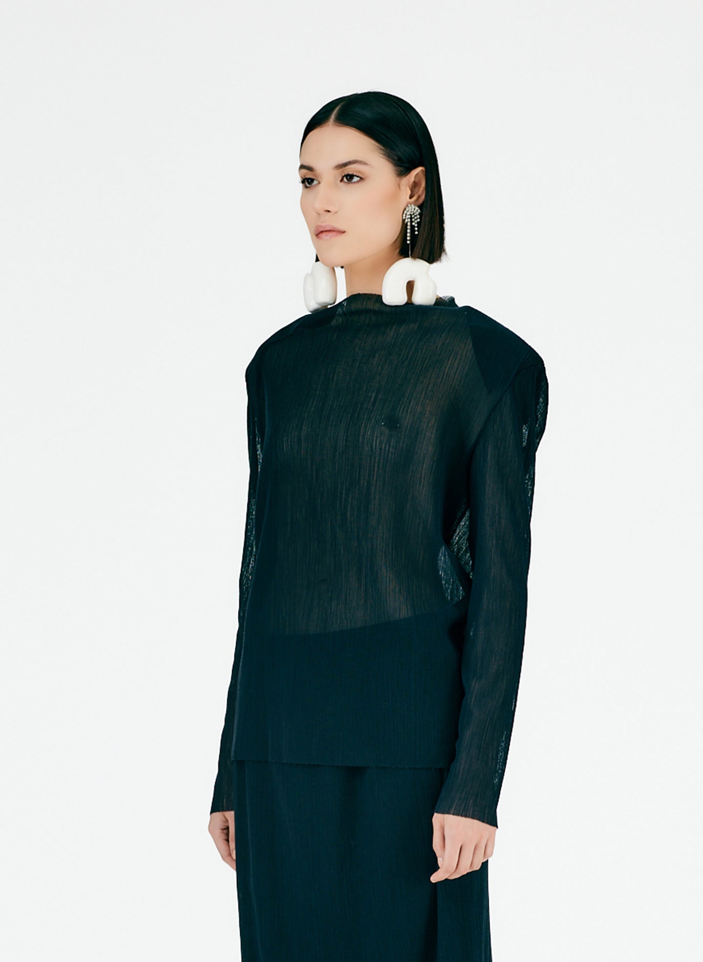 Black-03
