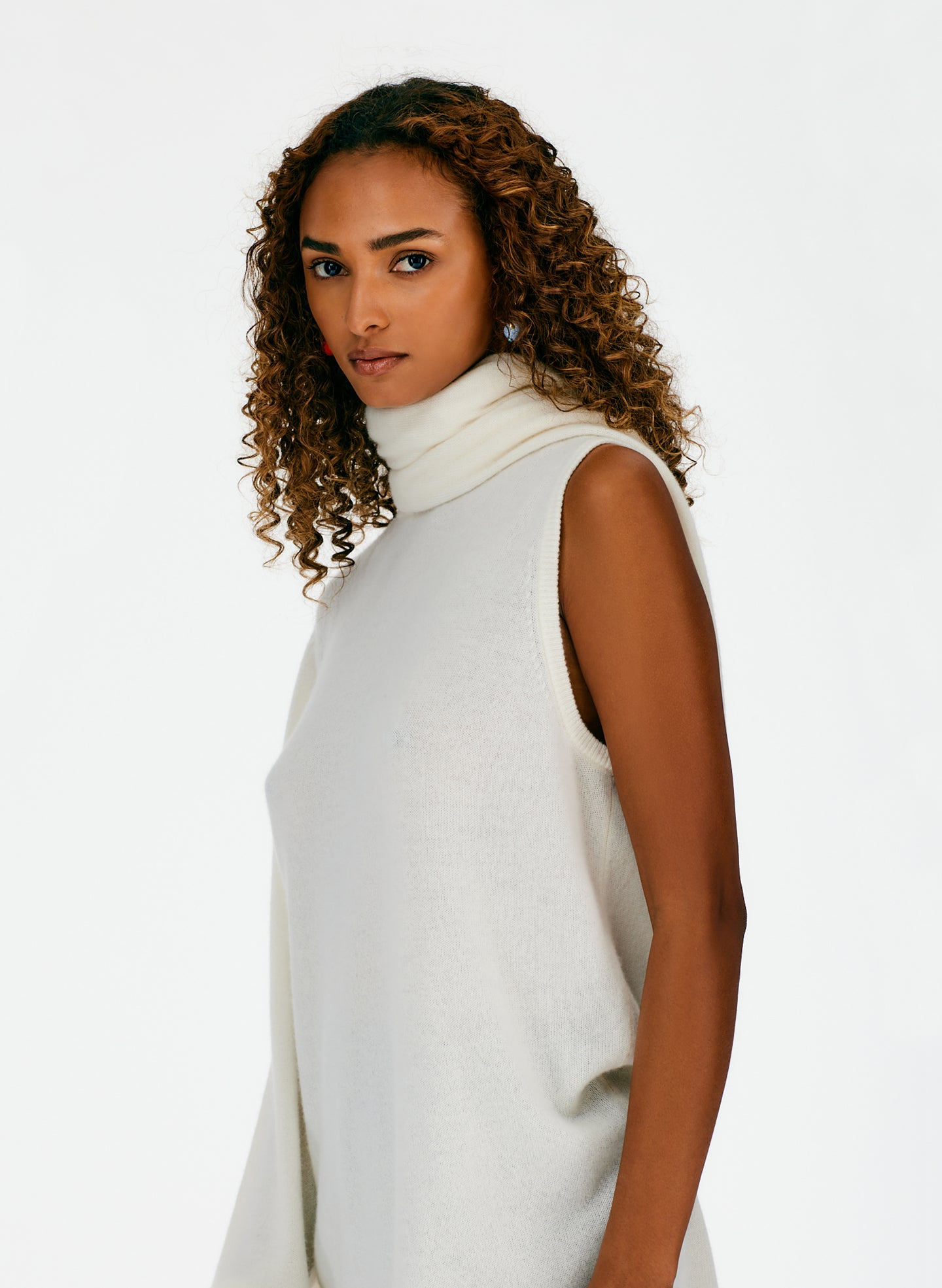 Feather Weight Cashmere Cutout Sleeve Pullover – Tibi Official