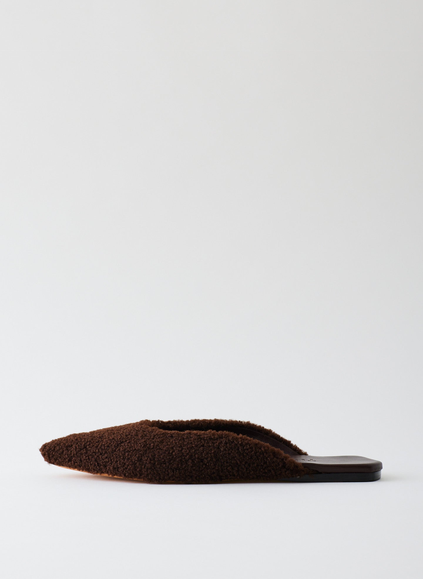 Nori Short Faux Fur Slide - Brown-01