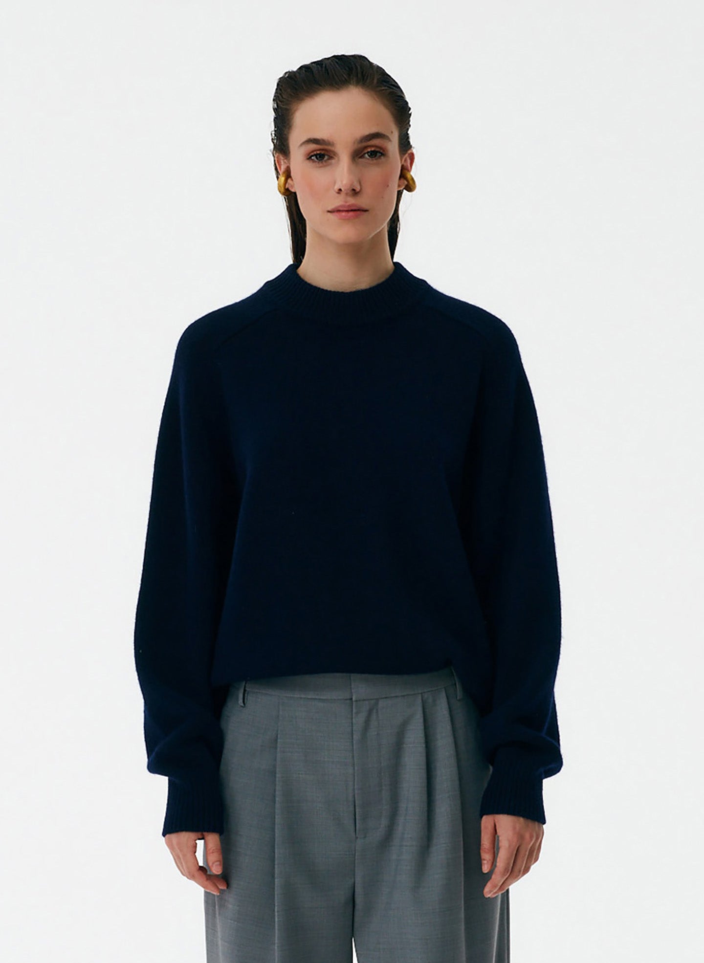 Cashmere Crewneck Oversized Sweater - Navy-01