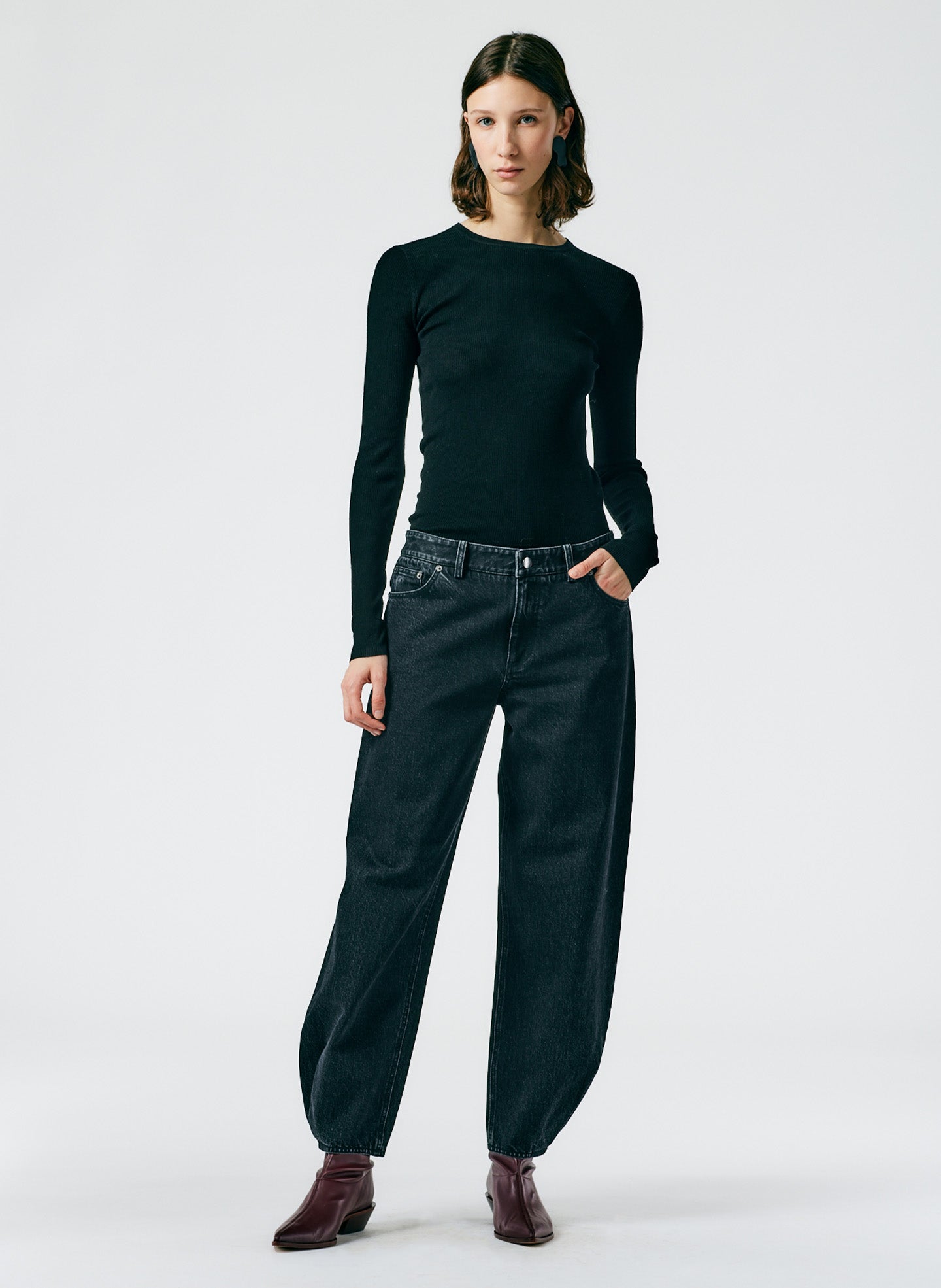 Black-04