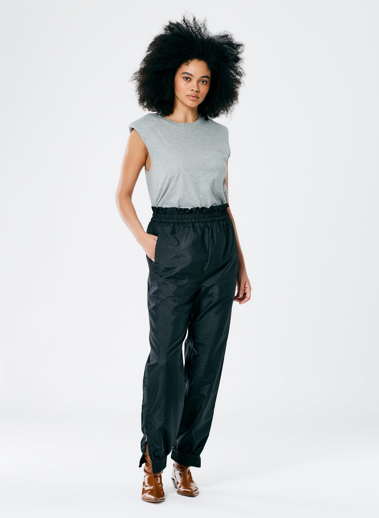 Crispy Nylon Paper Bag Felix Jogger - Black-1