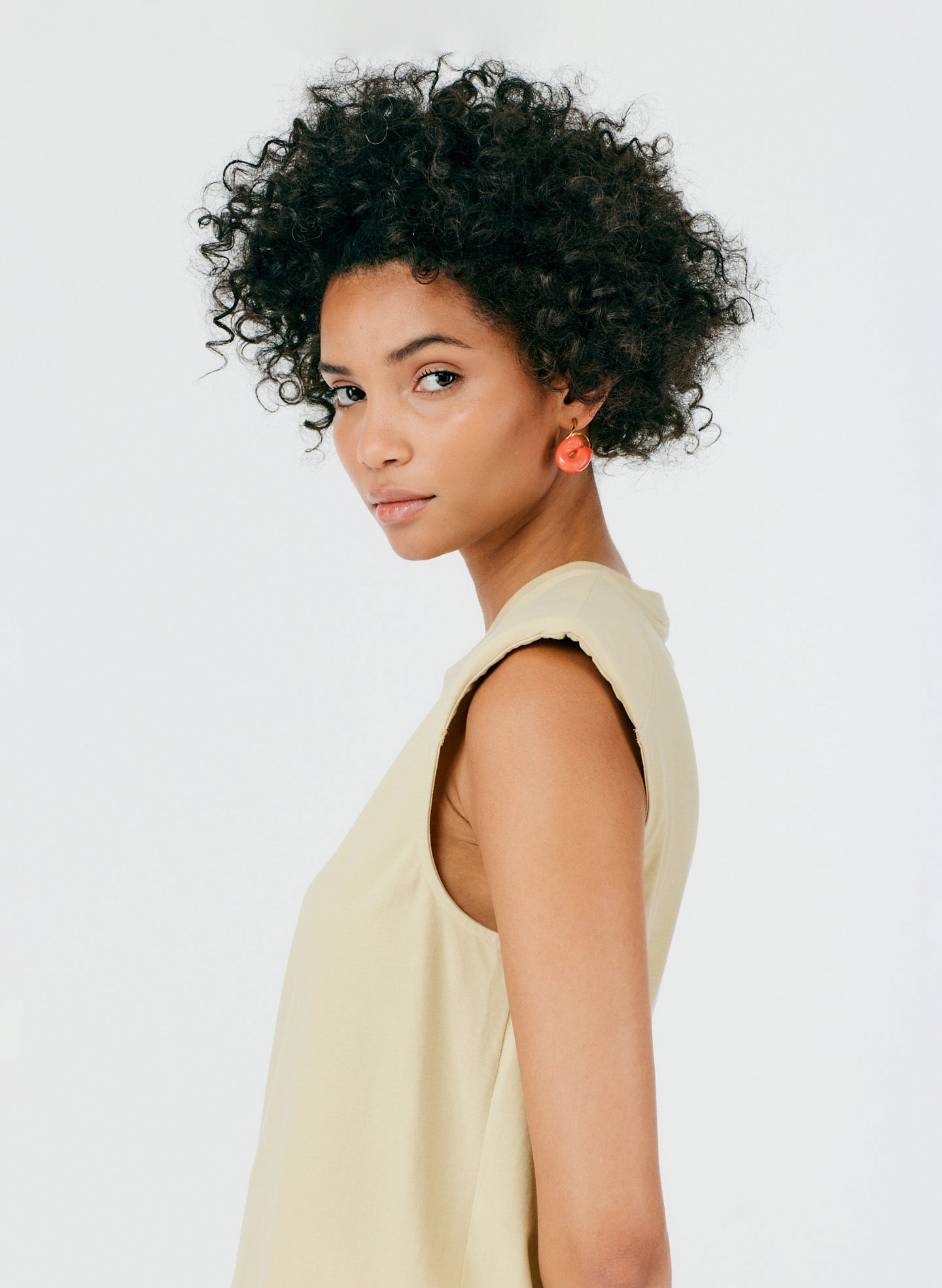 Powder Yellow-06