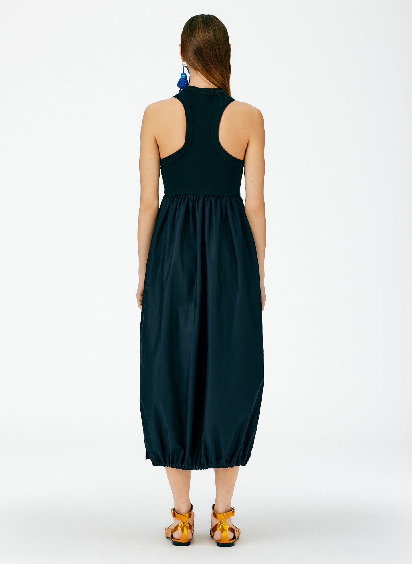 Black-04